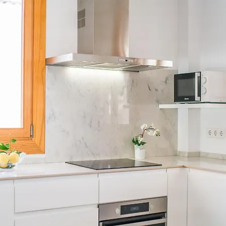 アパート 6 Bedroom In Majorca