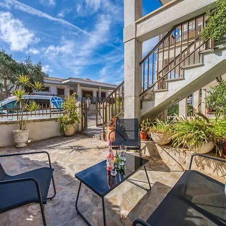 6 Bedroom In Majorca アパート